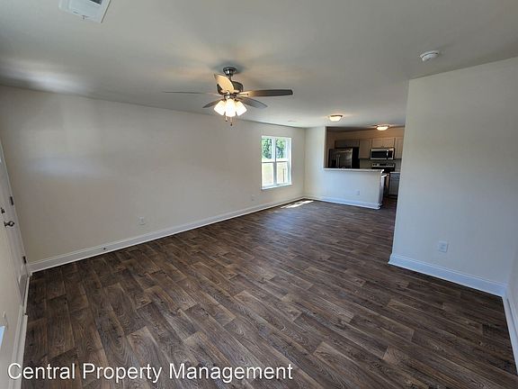 5th image of 304 Liberty Dr Unit A & B