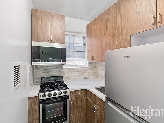 3rd image of 308 W 103rd St APT 6G