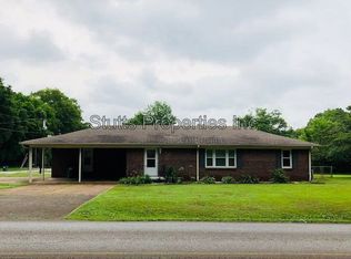 906 King Ave, Tuscumbia, AL 35674