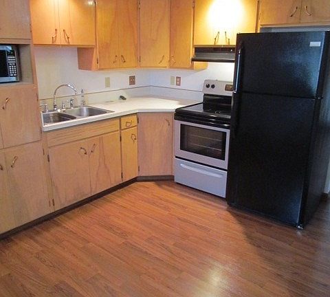 4th image of 440 19th St NW