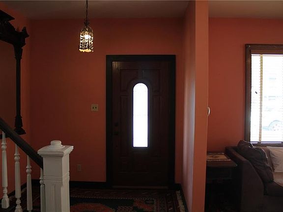 5th image of 726 Park Ave