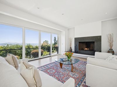 325 Via La Cumbre, Greenbrae, CA, 94904