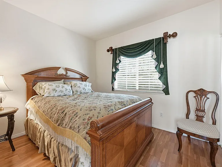 8010 Gilman Ct — Photo 24