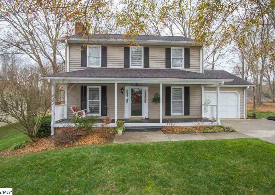 1st image of 102 Bendingwood Cir