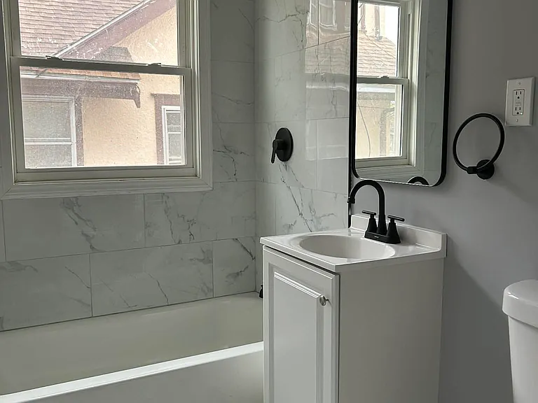 5831 Euclid Ave — Photo 11