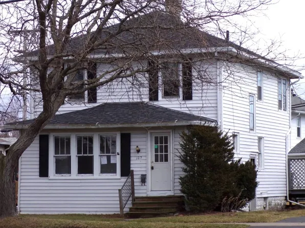 103 S Page Ave, Endicott, NY 13760