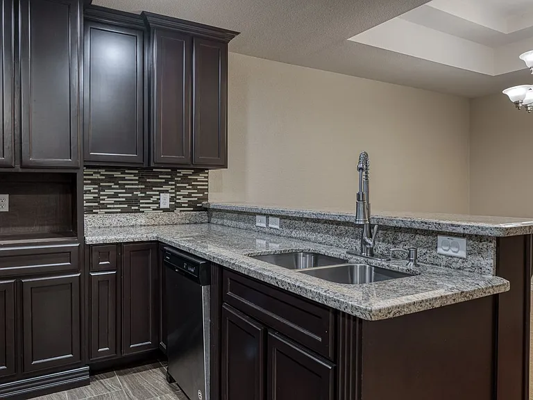 311 Javier Dr — Photo 7