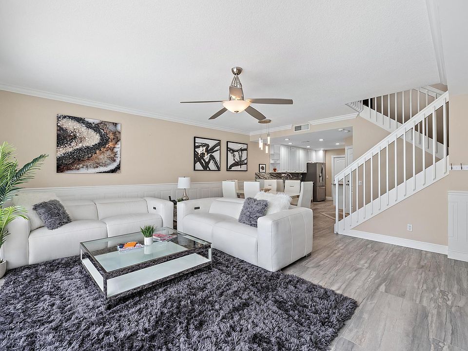 1st image of 158 Santa Barbara Way