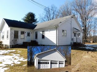210 Sarah Wells Trl, Campbell Hall, NY 10916