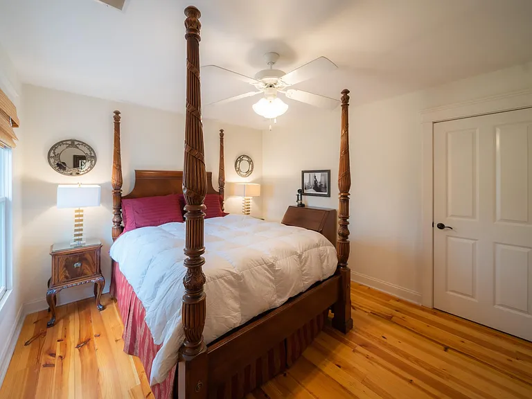 1454 Appling Dr — Photo 13