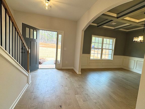 2nd image of 292 Lee Road 155