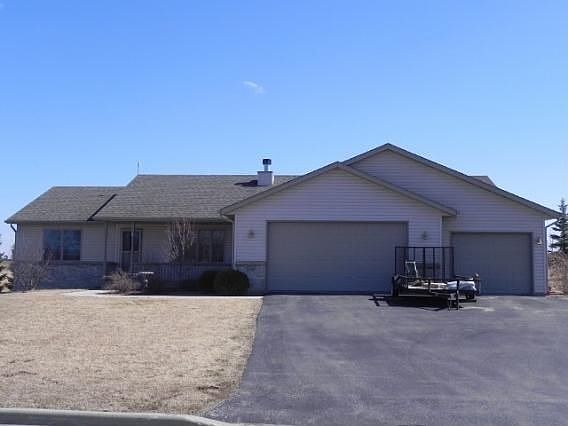 2nd image of 402 Comfortcove St