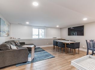 15 99th St APT A, Stone Harbor, NJ 08247