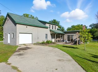 11552 W Van Buren Rd, Riverdale, MI 48877
