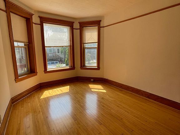 3rd image of 1722 N Drake Ave Unit 1