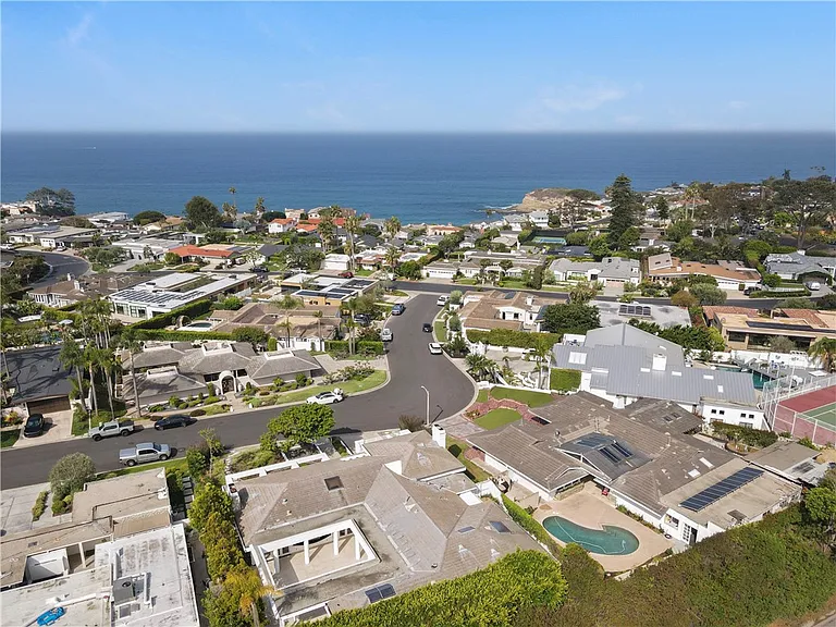 236 Monarch Bay Dr — Photo 10