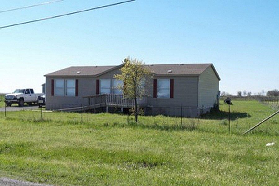 2nd image of 204 Farrar Rd