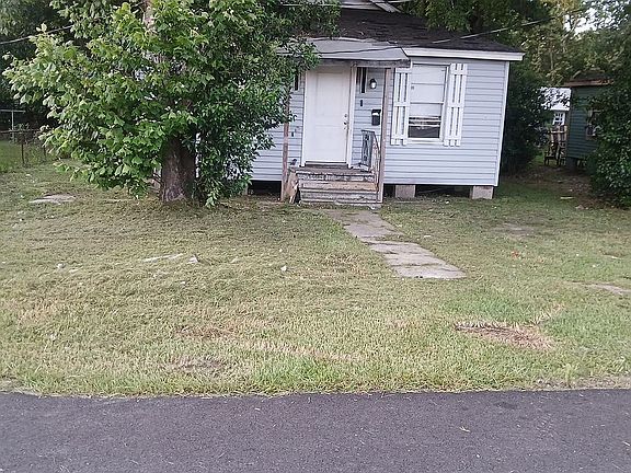 2nd image of 1461 Monte Sano Ave