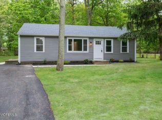 27 Maida Ln, Howell, NJ 07731