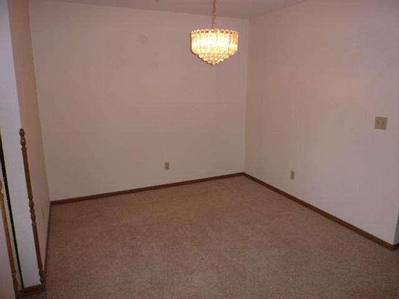 5th image of 1114 S Sunnyslope Dr Unit D4
