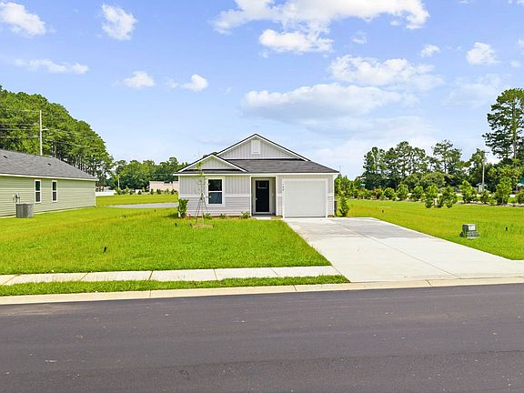 2nd image of 108 Birchwood Dr.