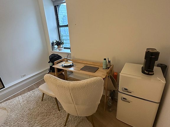 2nd image of 50 W 34th St APT 22B06