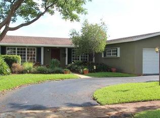 5113 Roosevelt St, Hollywood, FL 33021