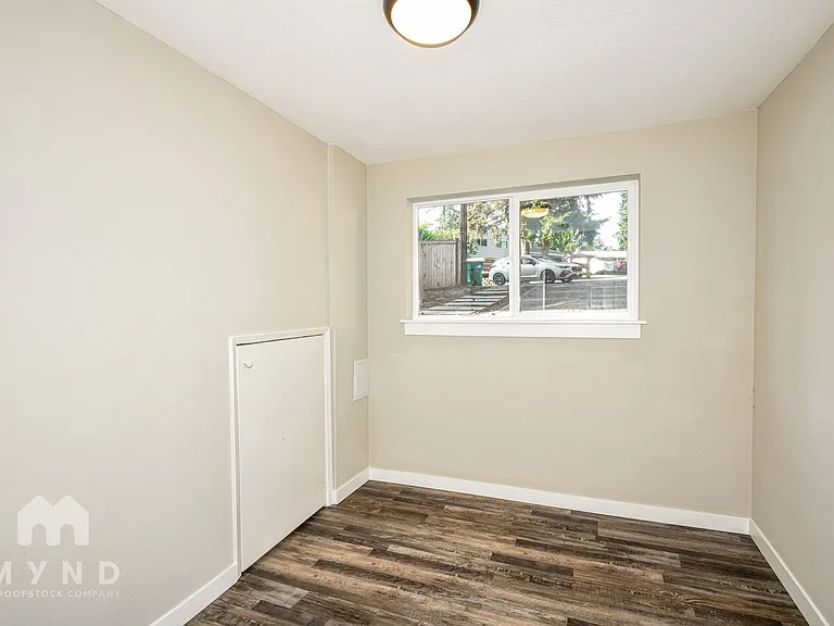1928 214th St SW — Photo 15