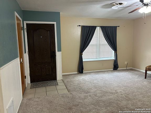 5th image of 1409 Las Palmas Circle