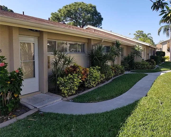 2772 Woodgate Ln #28 — Photo 1