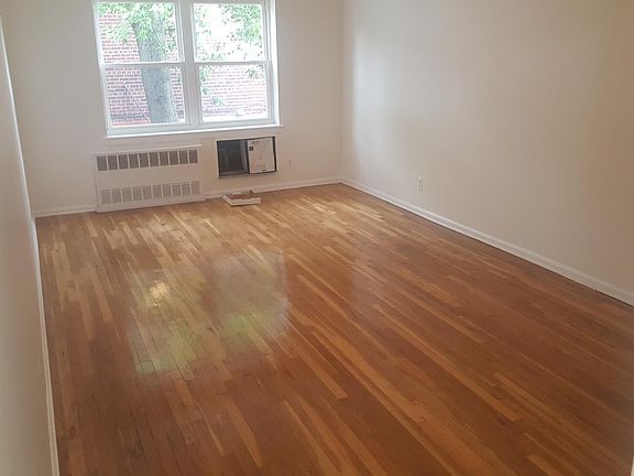 4th image of 1308 E 83rd St #2
