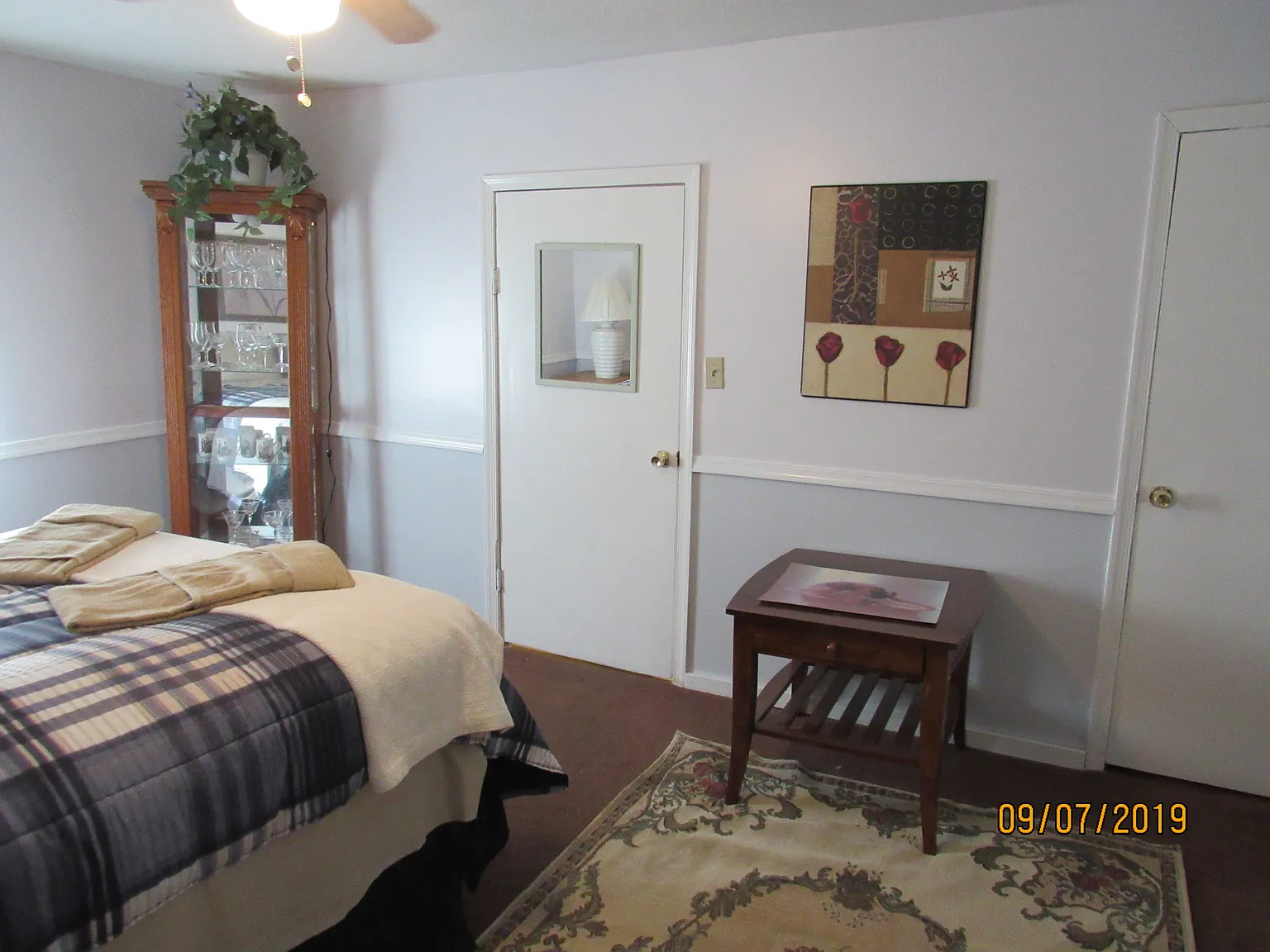 4 bed, 780 sqft, $1,599 — Photo 4