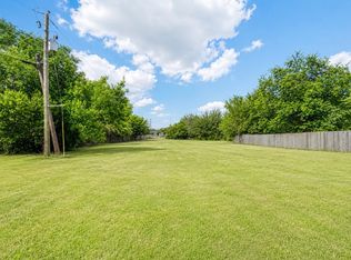 2211 Foster Cir, Caddo Mills, TX 75135