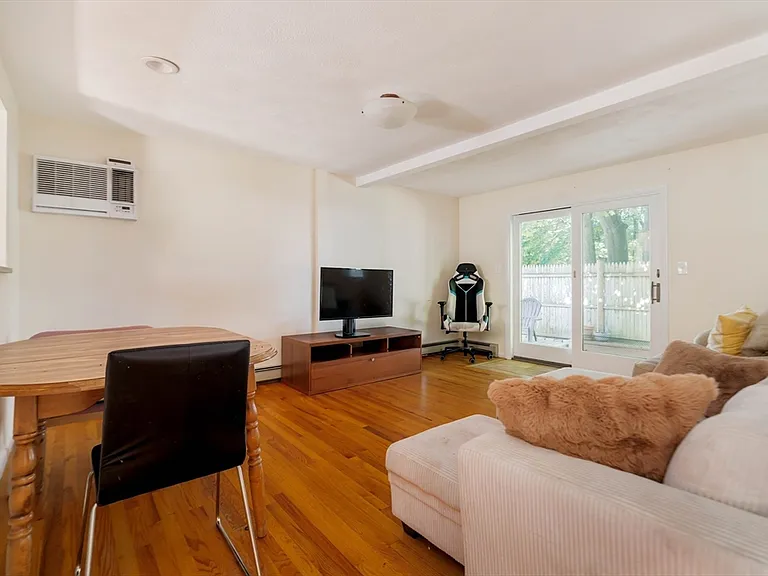55 Waterhouse St #55 — Photo 7