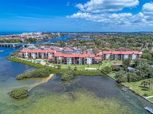 1616 Stickney Point Rd APT 102, Sarasota, FL 34231