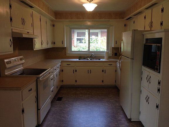 4th image of 3522 Placid Pl