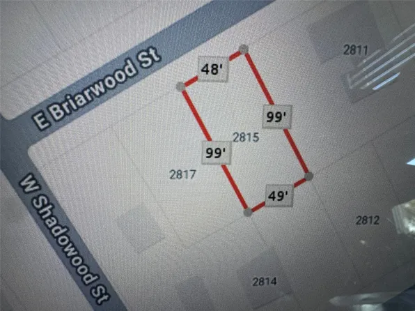 2815 E Briarwood St, Granbury, TX 76048