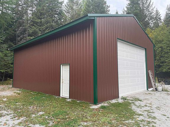 4th image of 382 Skookum Meadow Dr