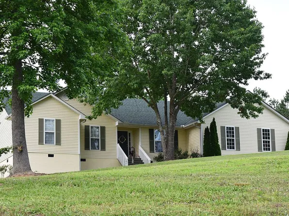 615 Beamer Cir SW, Calhoun, GA 30701