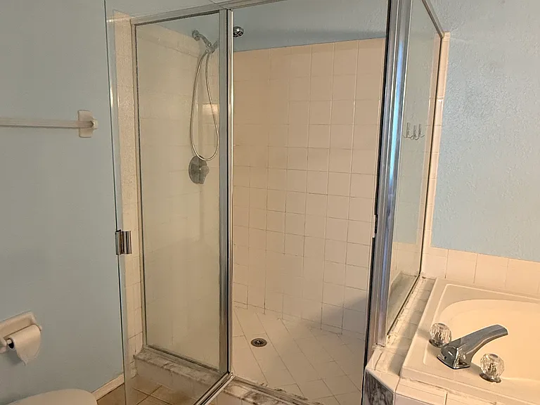 16381 Enclave Village Dr — Photo 15