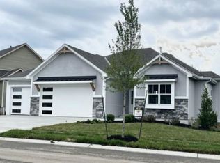 17337 Richards St, Overland Park, KS 66221