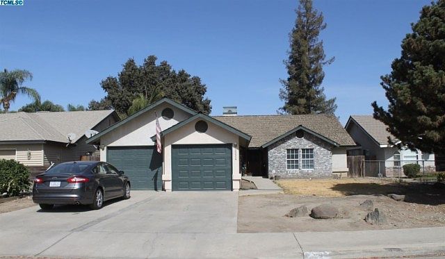 1st image of 2224 E Kaweah Ct