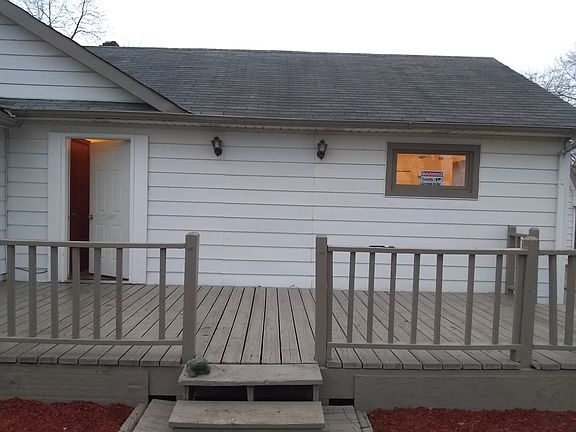 4th image of 1426 S Mickley Ave