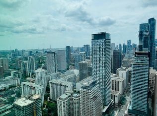 8 Wellesley St W #5710, Toronto, ON M4Y 0J5
