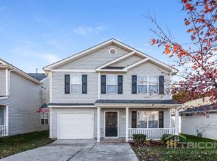 5720 Henderson Oaks Dr, Charlotte, NC 28269