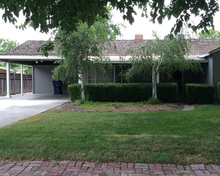 1st image of 365 E Eaton Ave