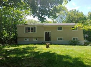 6 Windsor Rd, Montvale, NJ 07645