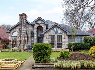 1511 Allen Dr, Cedar Hill, TX 75104