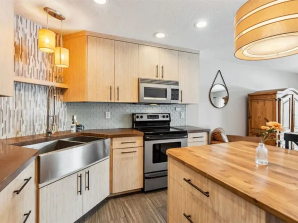 923 Straight Creek Dr #102, Dillon, CO 80435