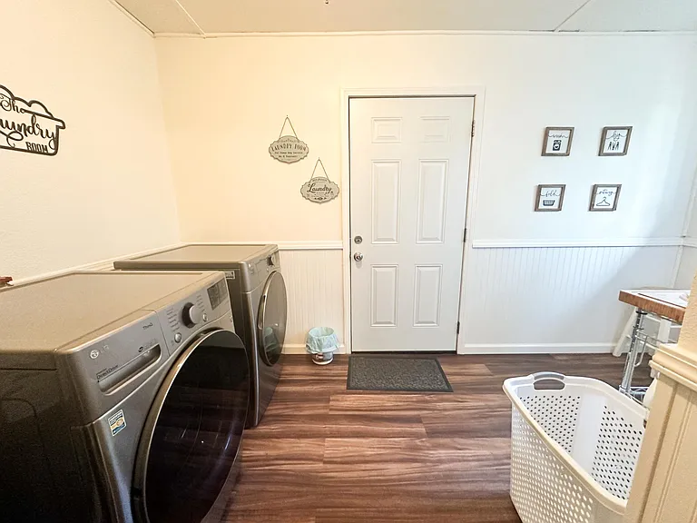 1331 California St — Photo 17